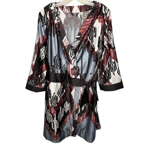 Eloise Robe‎